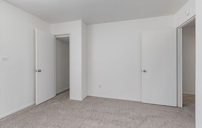 2 beds, 1.5 baths, 1,100 sqft, $2,995, Unit 22