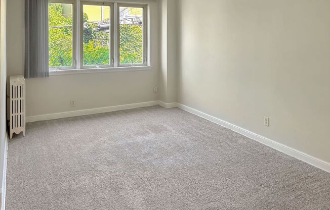 1 bed, 1 bath, 610 sqft, $1,095, Unit 206