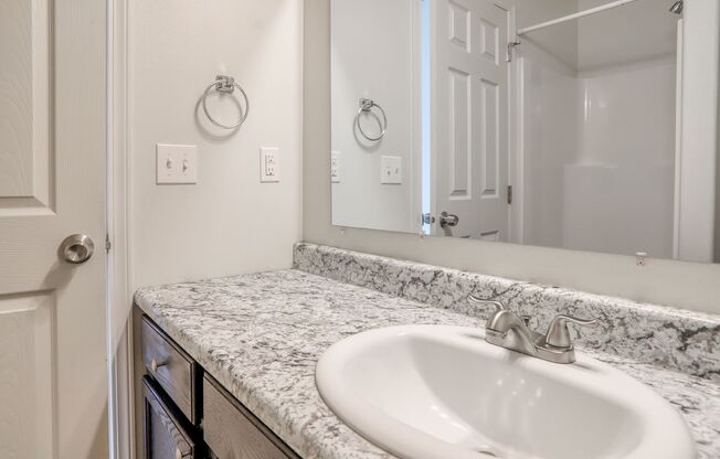 3 beds, 2 baths, 1,200 sqft, $1,750, Unit 1863-A240