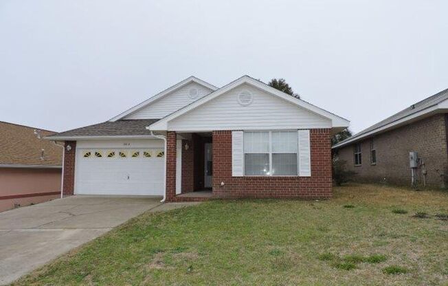 3 beds, 2 baths, $1,650