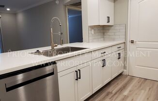 1 bed, 1 bath, $1,225