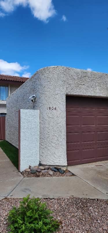 1904 S SHANNON DR
