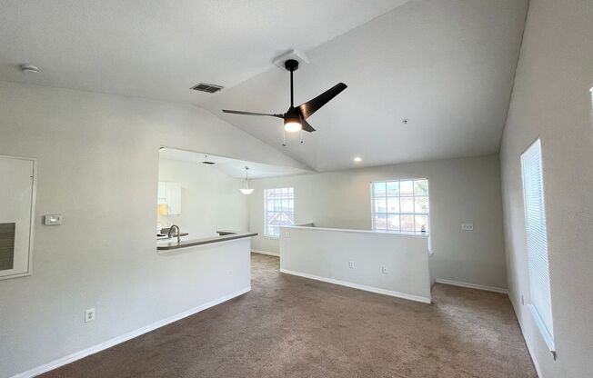 1 Bedroom / 1 Bath Condo in Gated Community, Available Now!