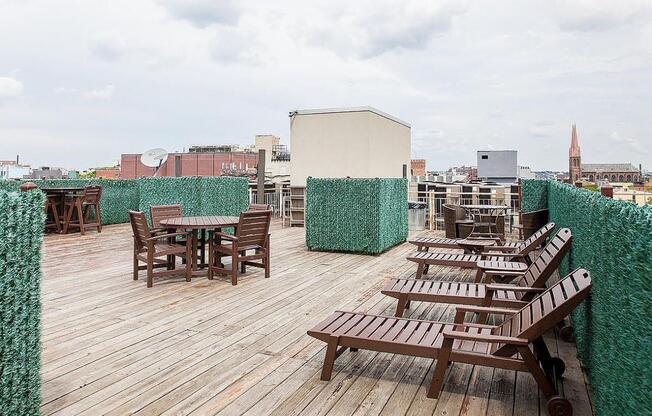 25 MONTROSE AVE