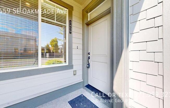 3459 SE OAKMEADE AVE
