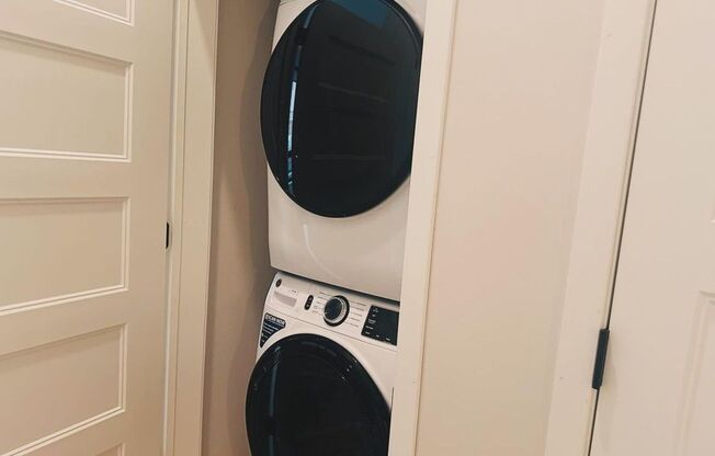 Studio, 1 bath, 539 sqft, $1,775, Unit 312