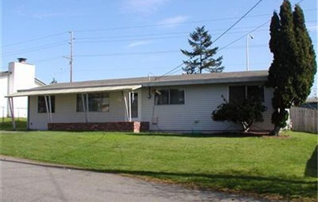 **$500 Move In Special** Newly Renovated 3 Bedroom Home in Federal Way