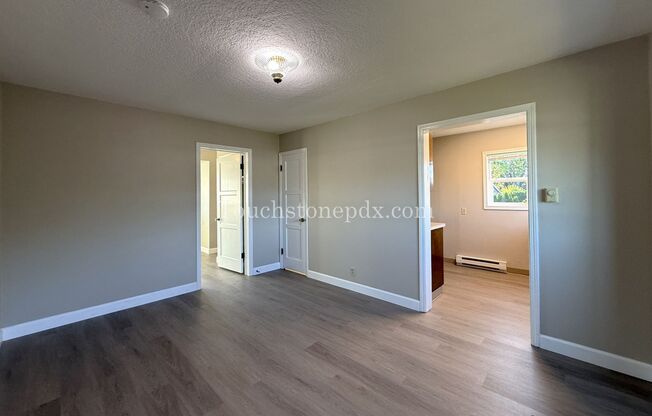 18101 SE ARISTA DR