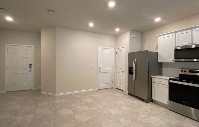 Price Reduced! 3 Bedroom, 2.5 Bath Town Home in Winter Park!