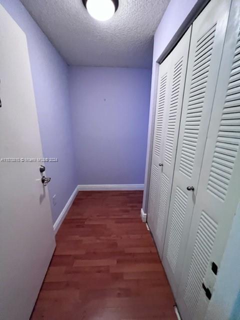 210 SW 11th St
