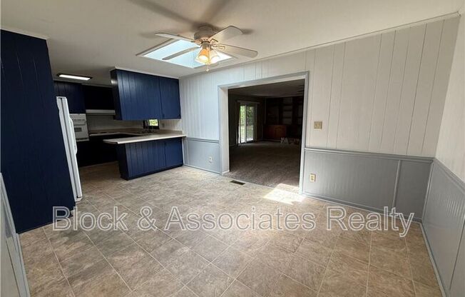 611 GALLOWAY DR