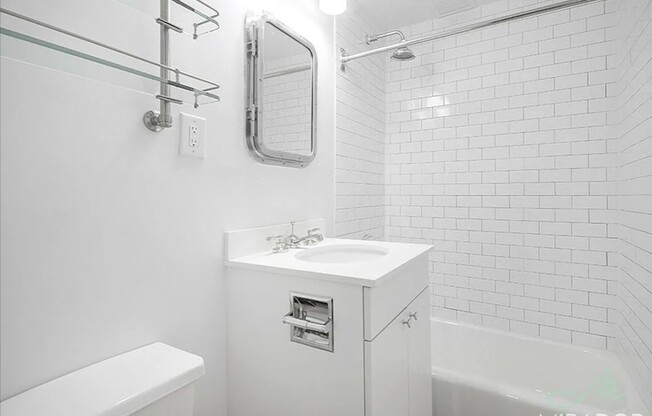 26 E 13 ST