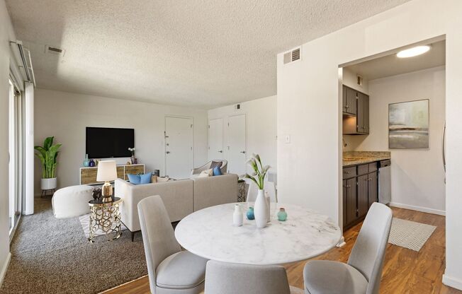 Lakemont Apartments- Offering 1, 2, and 3 bedroom apartments