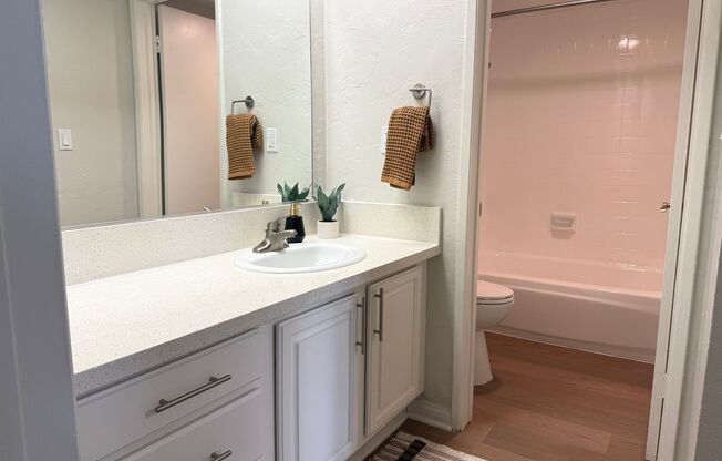 1 bed, 1 bath, 715 sqft, $2,455, Unit A067