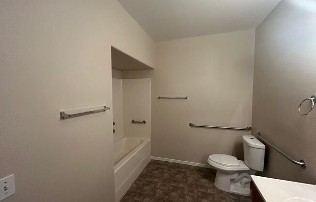 1 bed, 1 bath, $1,199, Unit # 1053
