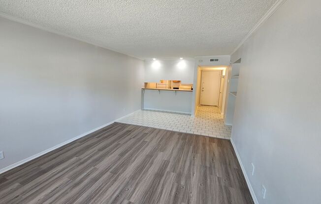 1 bed, 1 bath, 750 sqft, $1,100, Unit ABB-2-104