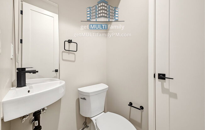 3 beds, 3.5 baths, 2,110 sqft, $3,350
