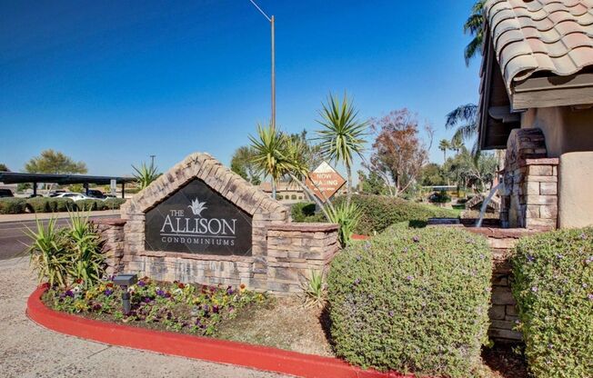 2 beds, 2 baths, $1,795, Unit UNIT 2007