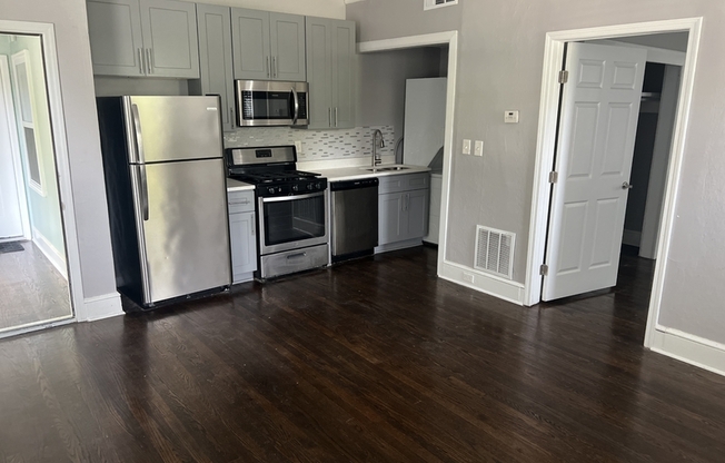 1351 Oxford Rd