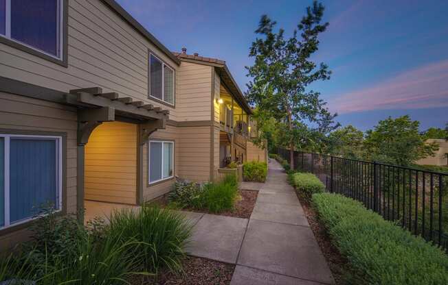 Vintage Willow Creek Apartments | Affordable Senior Apartments 55+