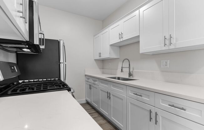 1 bed, 1 bath, 489 sqft, $1,695, Unit 726-04