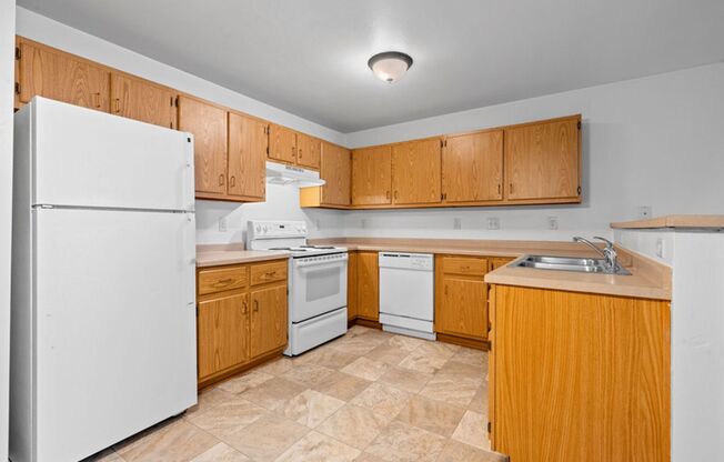 2 beds, 1 bath, 1,075 sqft, $1,445, Unit 1608-01