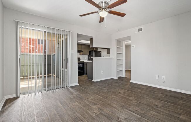 1 bed, 1 bath, 642 sqft, $1,024, Unit 9105