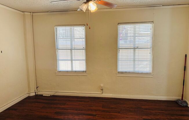 Studio, 1 bath, 420 sqft, $1,595, Unit 104