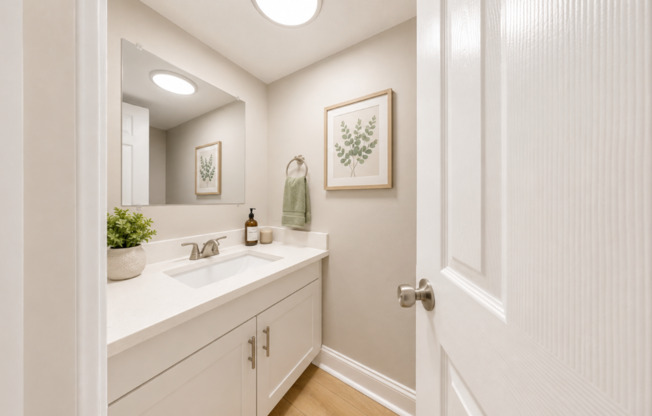 2 beds, 1.5 baths, 1,109 sqft, $1,149