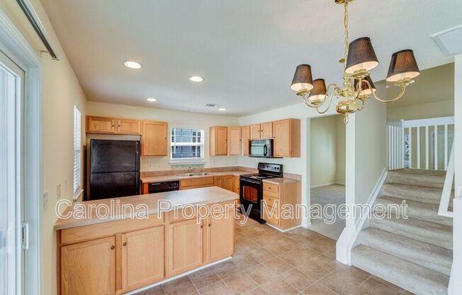 17125 GREENLAWN HLS CT