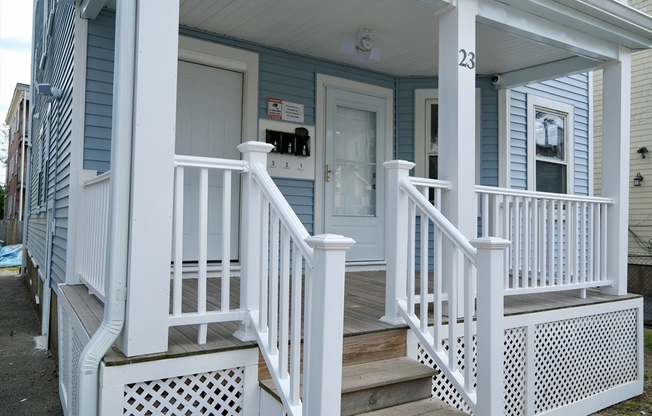 23 GRANFIELD AVE