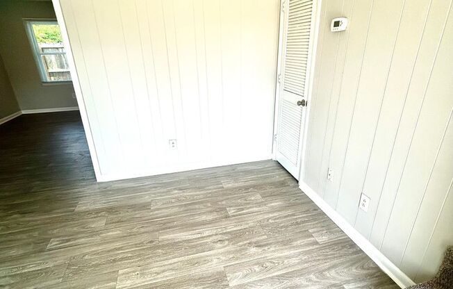 2 beds, 1.5 baths, 1,100 sqft, $1,090, Unit 716-D