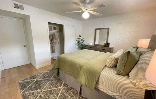 2 beds, 2 baths, 989 sqft, $1,699, Unit PEN-303A