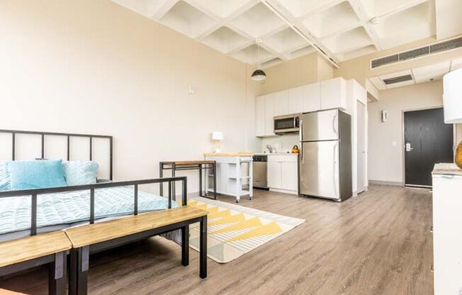 Studio, 1 bath, 410 sqft, $1,180, Unit 415