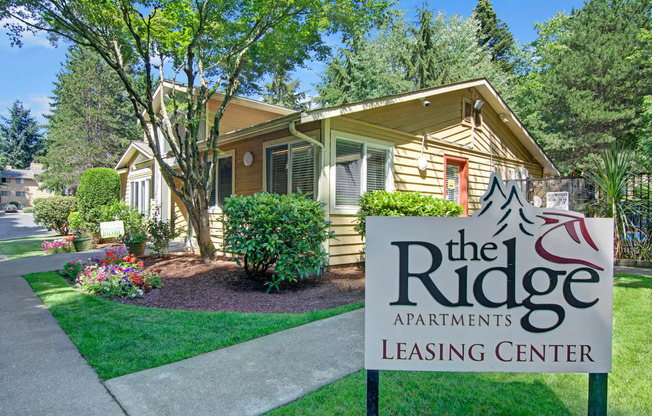 Ridge and Shores Sign Apartments in Federal Way, WA