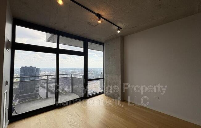 235 W VAN BUREN AVE