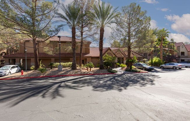 Second story unit overlooking pool in luxury Canyon Gate guard gated community