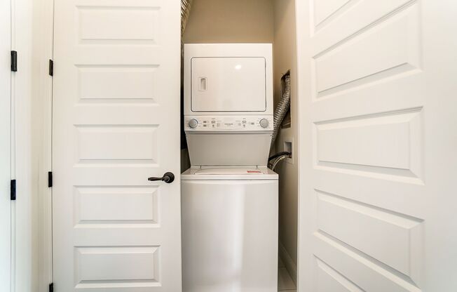 1 bed, 1 bath, 724 sqft, $1,540, Unit 210
