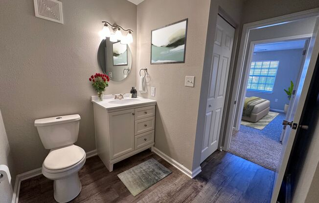 2 beds, 2 baths, 1,010 sqft, $1,395, Unit D1-203