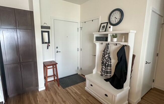 1 bed, 1 bath, 852 sqft, $1,400, Unit 143-424