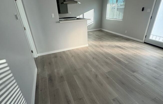 218 Chicago in Beautiful Huntington Beach!