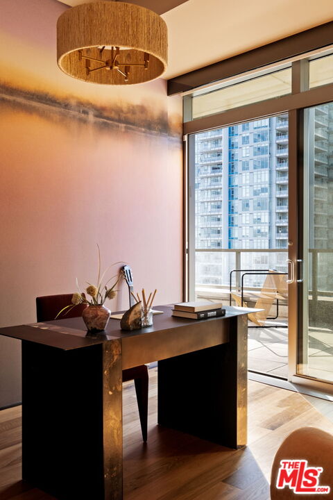 3 beds, 4 baths, 3,670 sqft, $15,000, Unit 2204