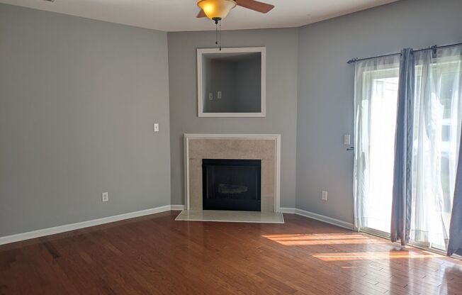 2 beds, 2.5 baths, $1,650