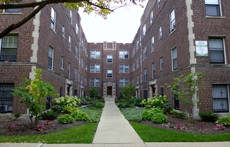 Marshfield Apartments
