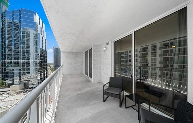 1 bed, 1 bath, $3,500, Unit # 1907