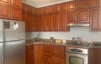 1 bed, 1 bath, 525 sqft, $3,000, Unit 26