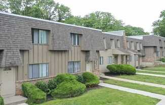 Knollwood Apartments