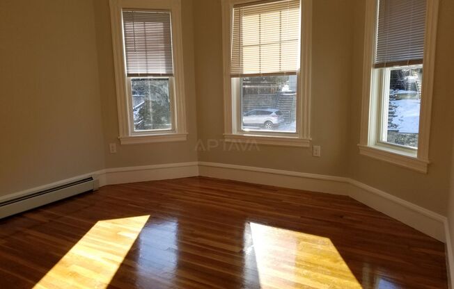 1279 1281 MASSACHUSETTS AVE