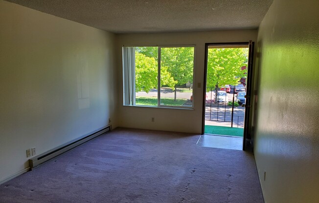 1 bed, 1 bath, 540 sqft, $995, Unit 35