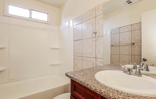 6045 S 42 ST